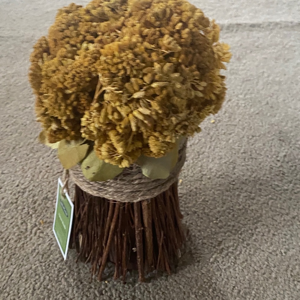 Yellow Yarrow Flower Bundle - Picture 6 of 8